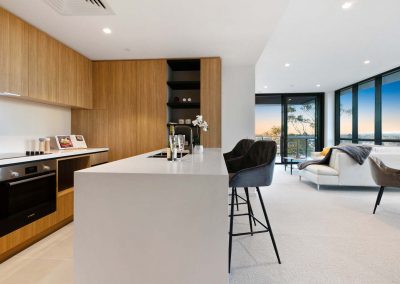 Parallel Riverfront Apartment - Open Plan Kitchen