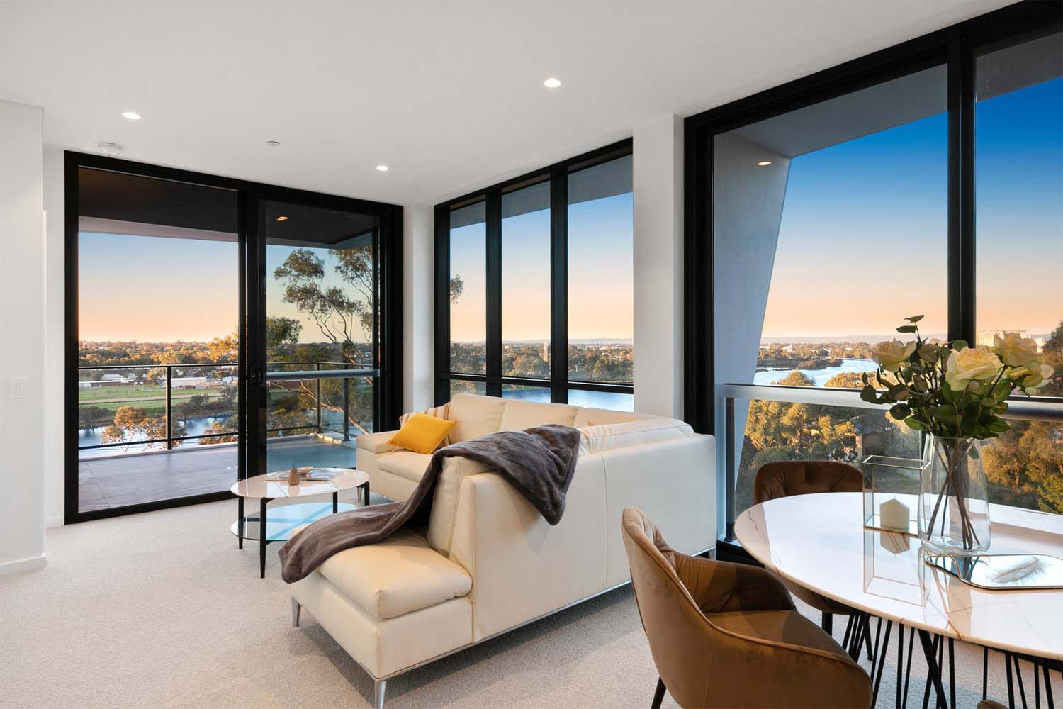 Perth apartment with Swan river view Perth apartment with Swan river view